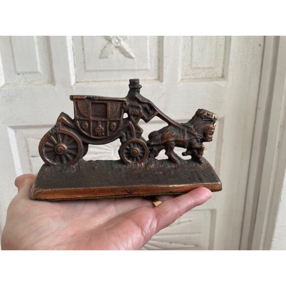 Vintage 1950s Cast Iron Copper Finish Stagecoach Bookends - Picture 2 of 9